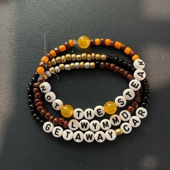 13 Friendship Bracelets for Trading at Taylor Swift Concerts & Events —13 Pack** - Picture 12 of 16